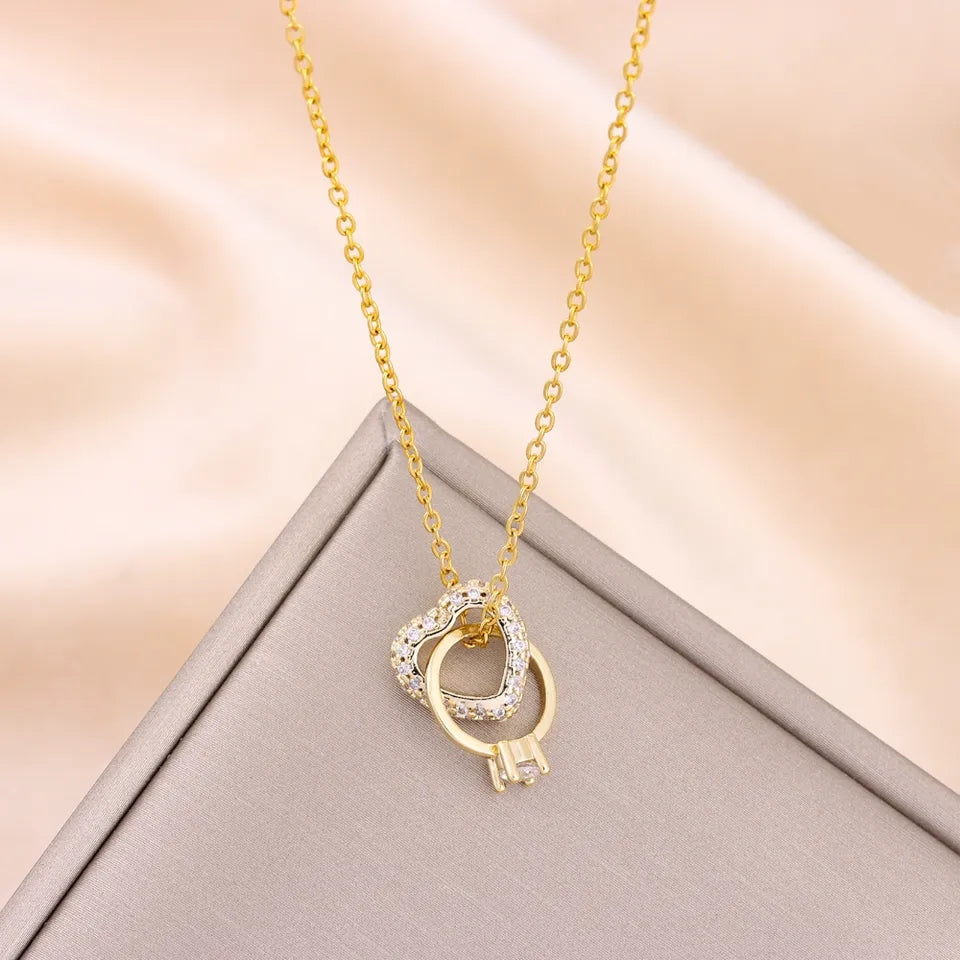 The Heart and Ring Necklace