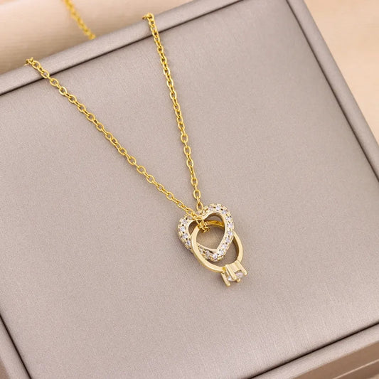 The Heart and Ring Necklace