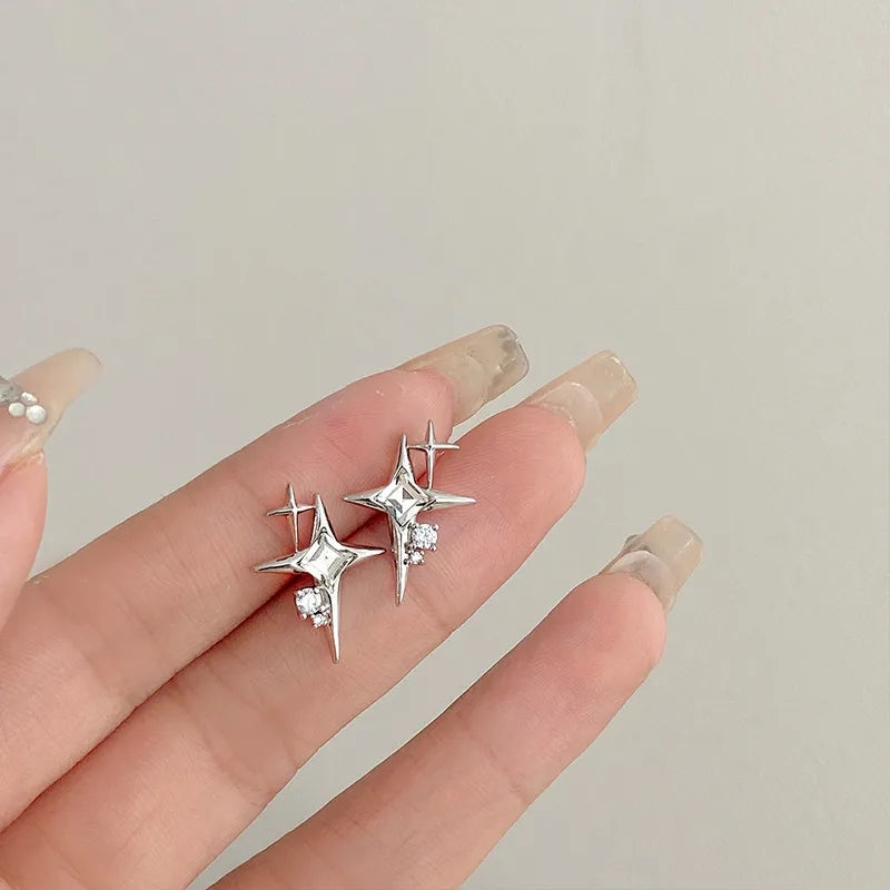 Medium-sized earrings